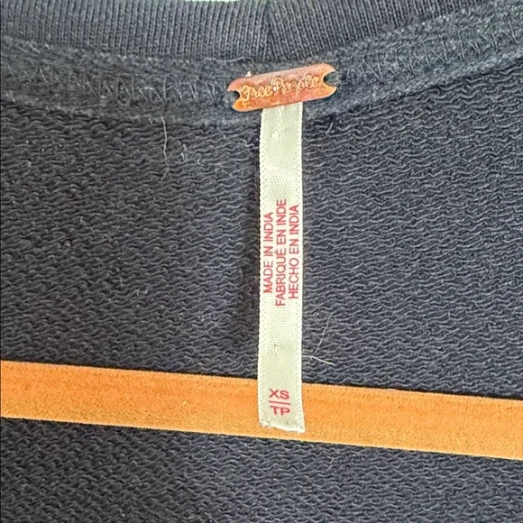 Free People Shrug it off Sweatshirt - Picture 3 of 8